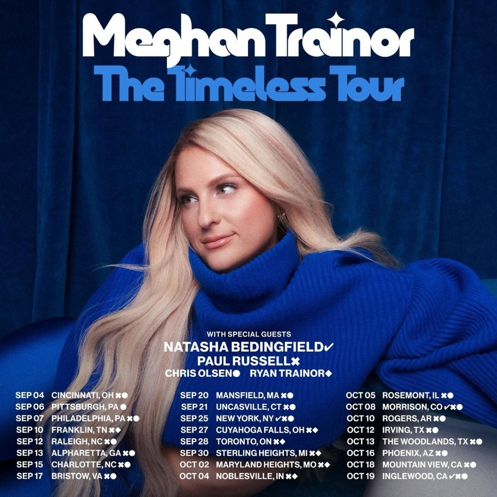 Excellent Condition Meghan Trainor Timeless Tour Merch Concert Hoodie Size: M - Picture 3 of 6